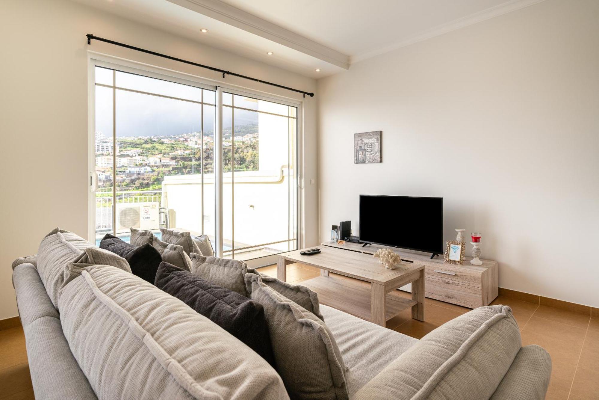 Casa Agrela By Rent2U, Lda Villa Calheta  Dış mekan fotoğraf